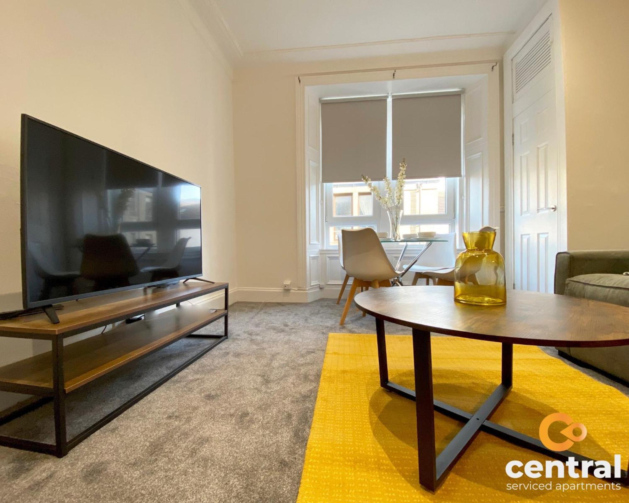 Central Serviced Apartments - 1 Bedroom - Modern - Close To Transport Links - Quiet Neighbourhood - Wifi - Fully Equipped - Smart Tvs In All Rooms - Monthly Stays Welcome - Free Street Parking - Ideal Relocation To Dundee Accommodation Екстер'єр фото