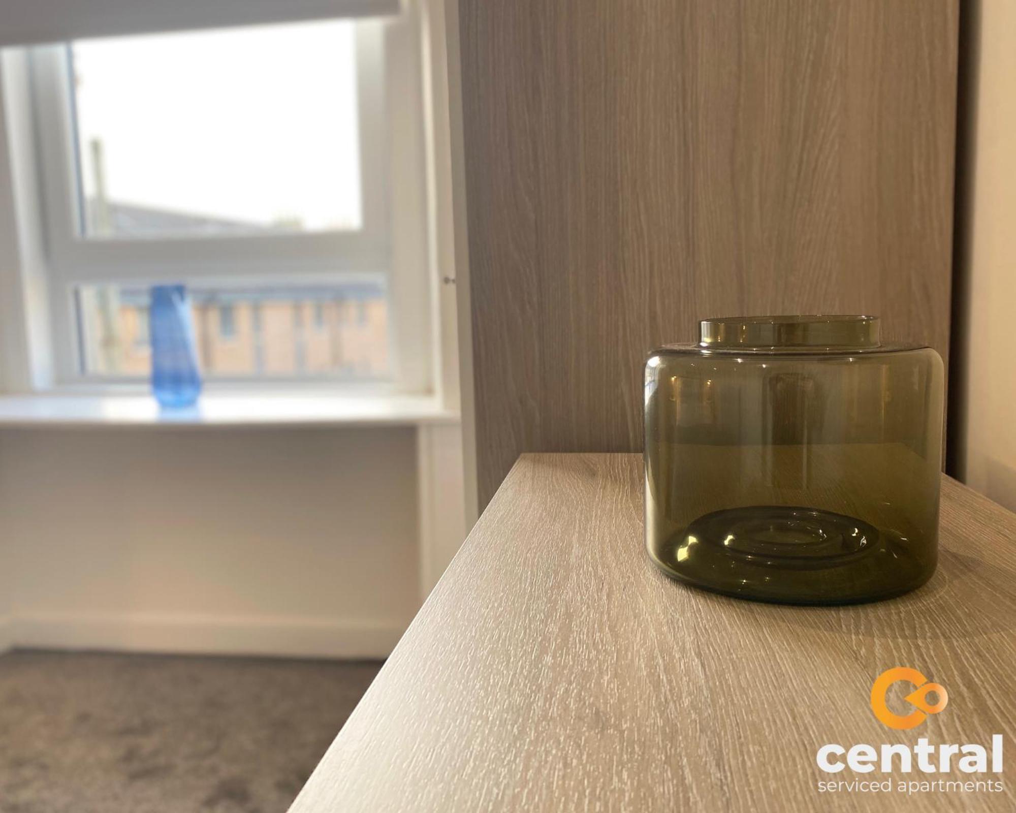 Central Serviced Apartments - 1 Bedroom - Modern - Close To Transport Links - Quiet Neighbourhood - Wifi - Fully Equipped - Smart Tvs In All Rooms - Monthly Stays Welcome - Free Street Parking - Ideal Relocation To Dundee Accommodation Екстер'єр фото